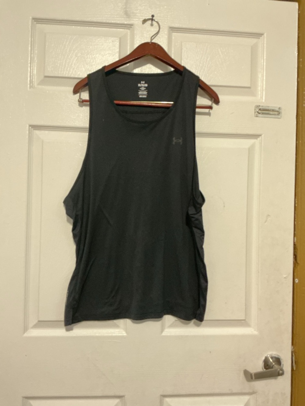 Under Armour Women's Black Athletic Tank Top